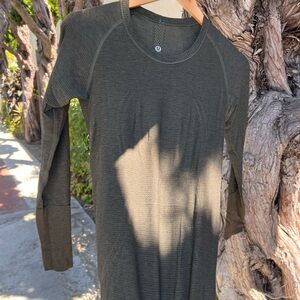 lululemon swiftley greenish/grey Long Sleeve Tee